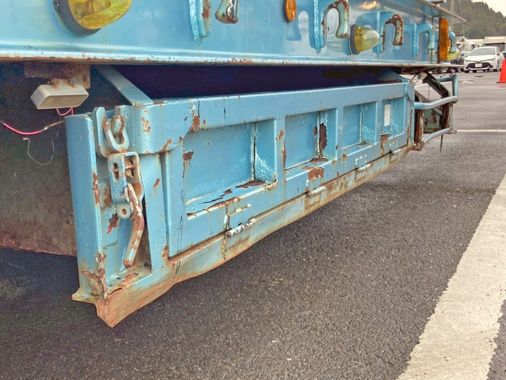 運転席側にりん木入れが付いています。|東急  TL33F7E3Sの写真49