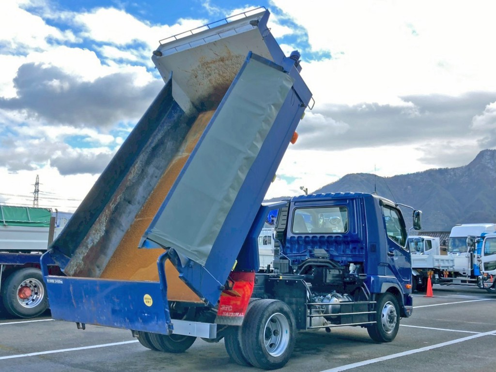 三菱 ファイター 2KG-FK72FYの写真4