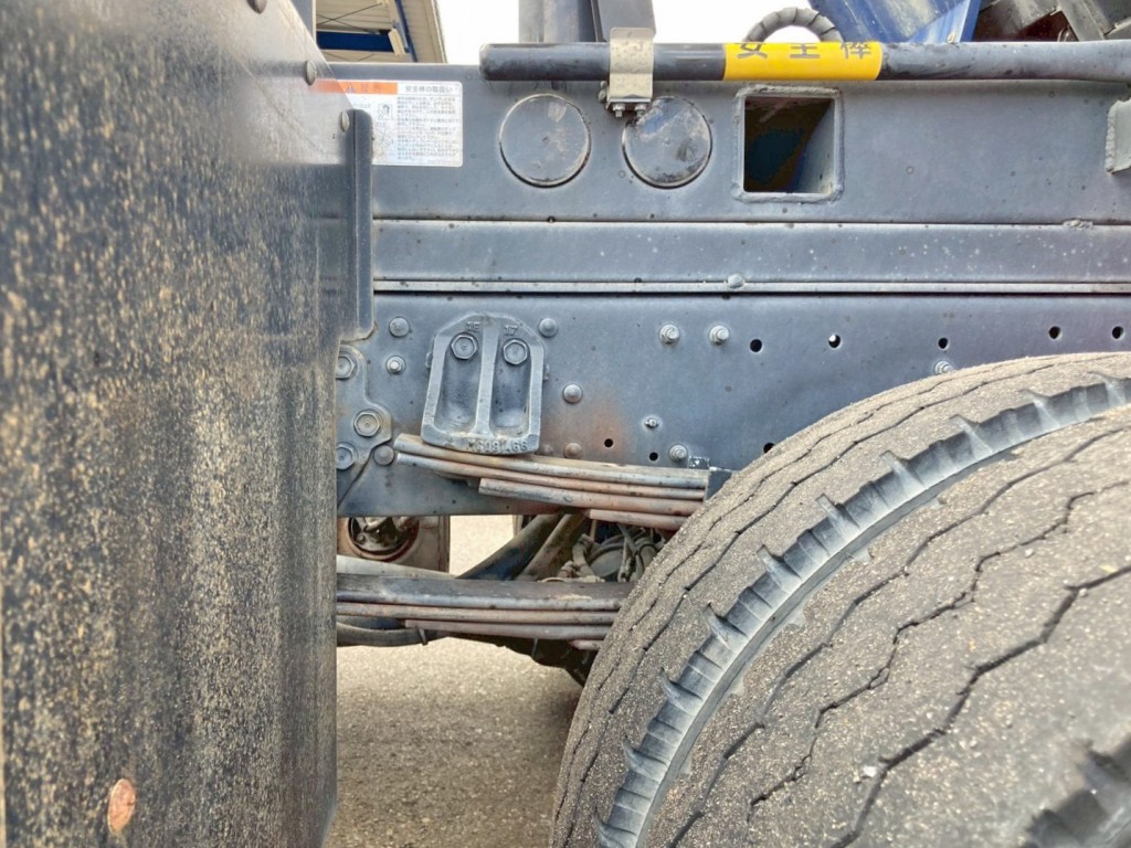 リーフサスです。|三菱 ファイター 2KG-FK72FYの写真5