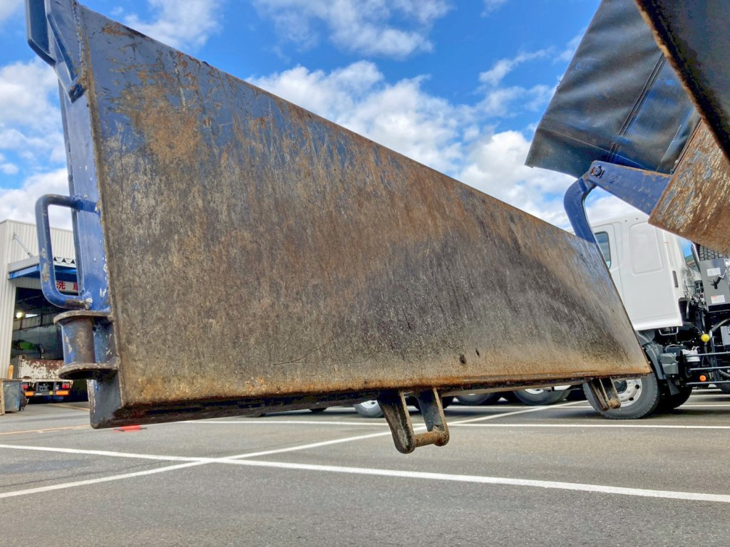 三菱 ファイター 2KG-FK72FYの写真23