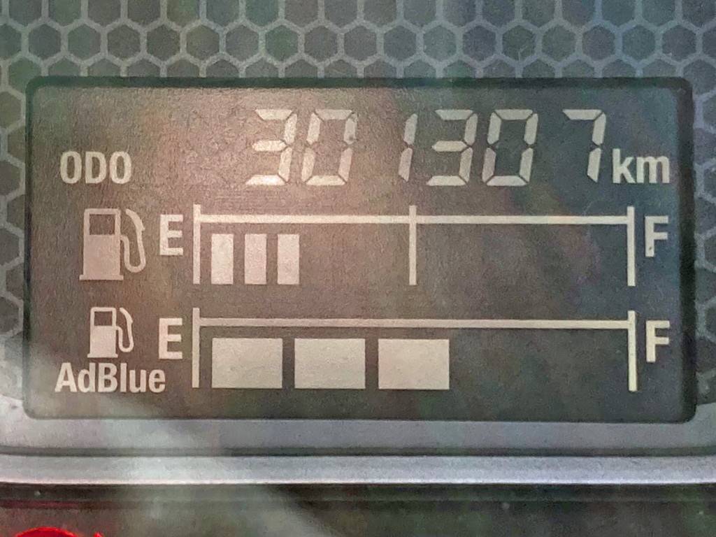 いすゞ フォワード 2RG-FRR90S2(2WD)の写真46