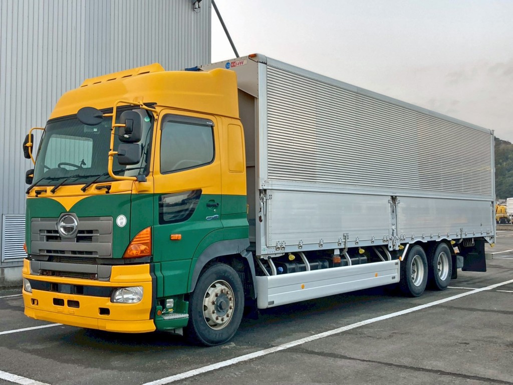 日野 プロフィア QPG-FR1EXEGの写真1