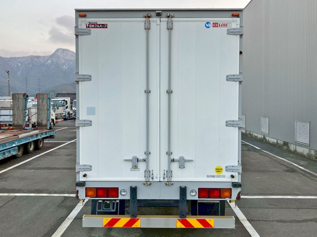 リヤ周りの状態です。|日野 プロフィア QPG-FR1EXEGの写真9