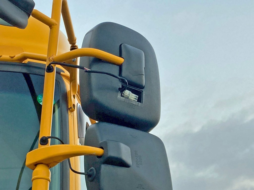 助手席側サイドミラーカバー欠品しています。|日野 プロフィア QPG-FR1EXEGの写真22