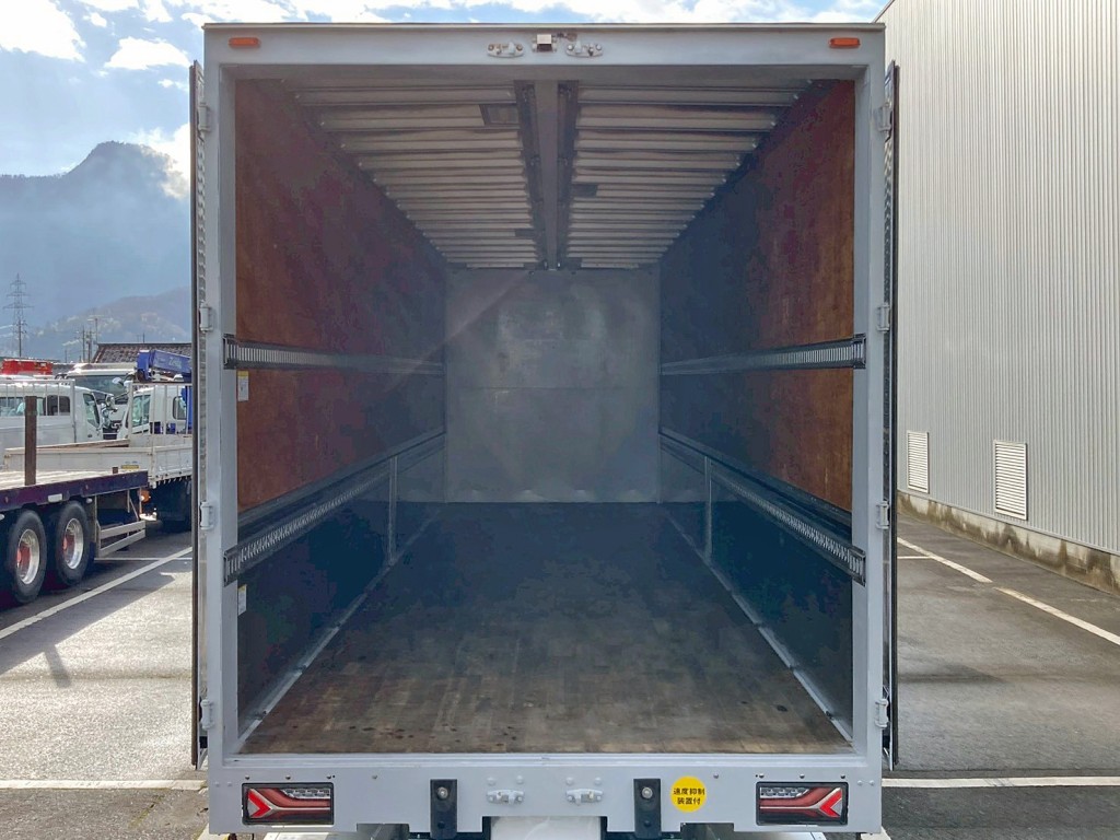 UDトラックス 2PG-CG5CAの写真11