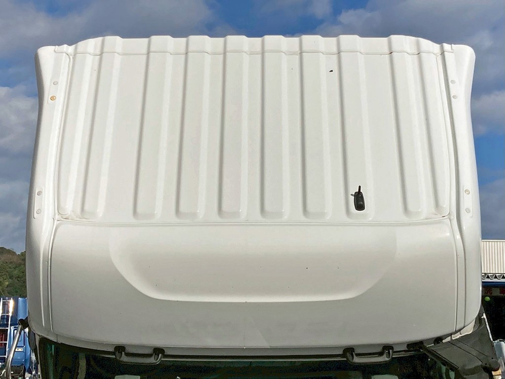 UDトラックス 2PG-CG5CAの写真32