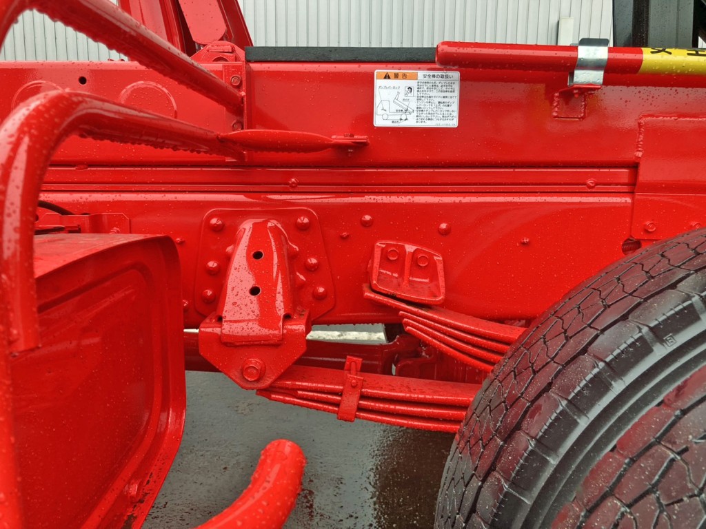 リーフサスです。|日野 レンジャー 2KG-FD2ABA(2WD)の写真5