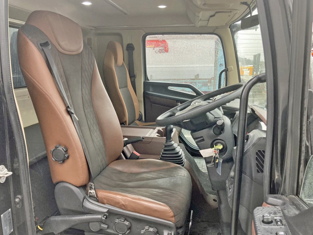 日野 レンジャー 2KG-FD2ABA(2WD)の写真7