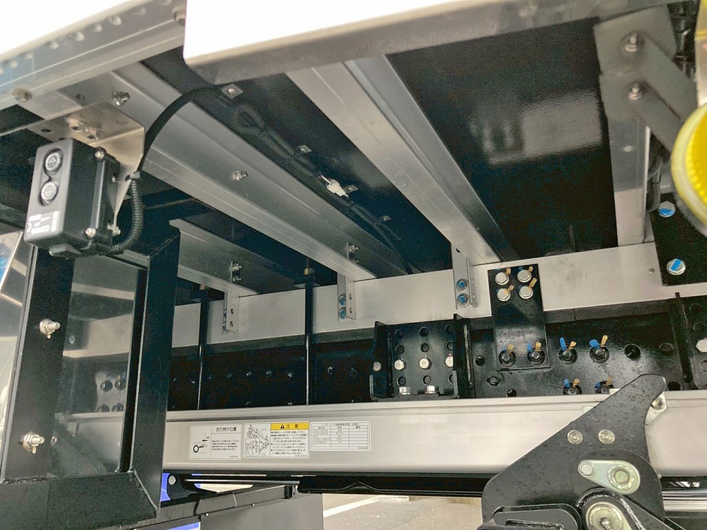 日野 プロフィア 2KG-FW1AHCの写真6