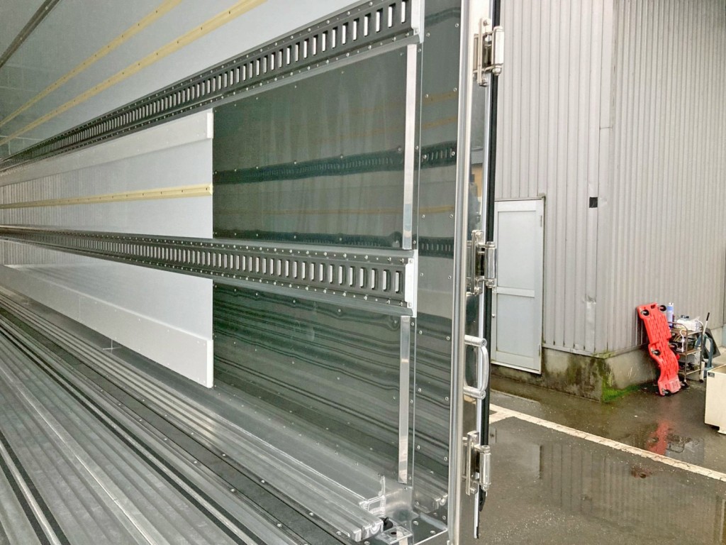 日野 プロフィア 2KG-FW1AHCの写真14