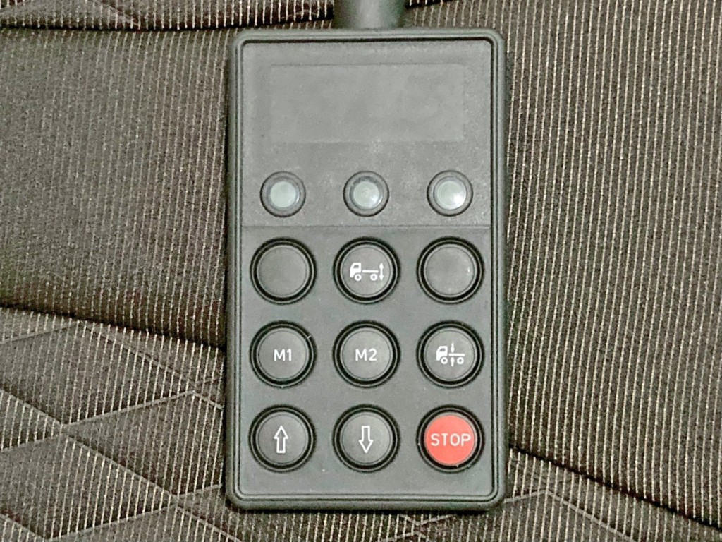 日野 プロフィア 2KG-FW1AHCの写真38