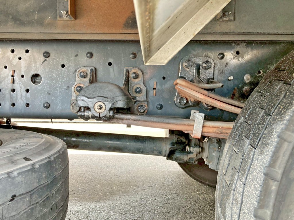 リーフサスです。|いすゞ フォワード TKG-FRR90S2(2WD)の写真5