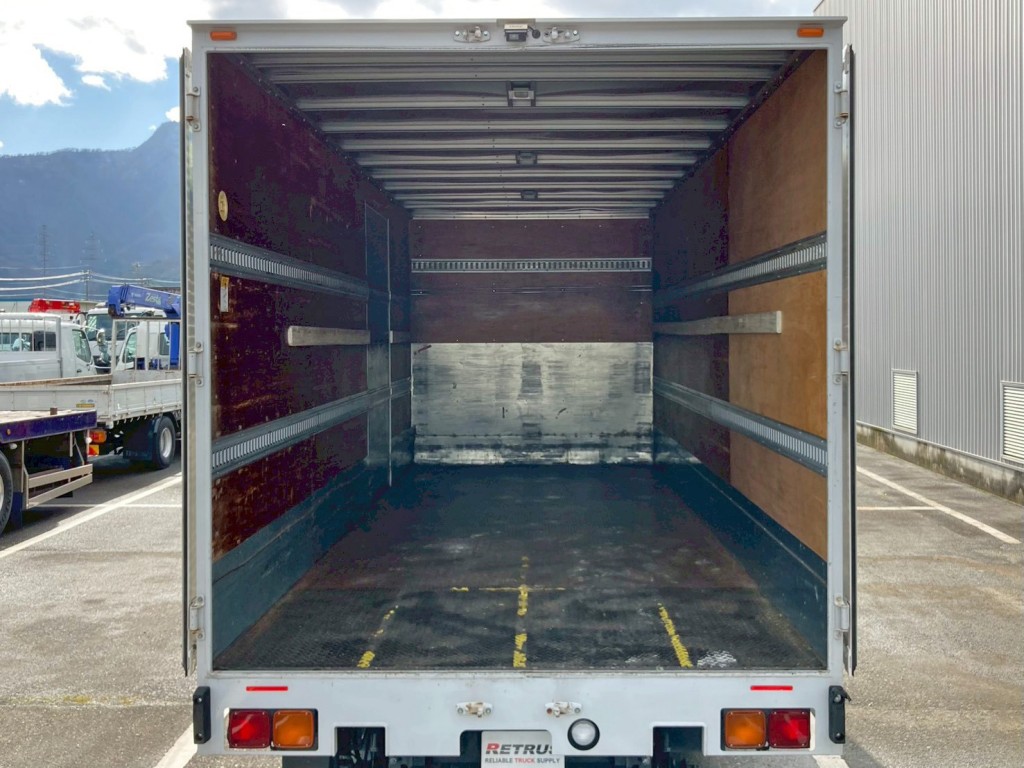 いすゞ フォワード TKG-FRR90S2(2WD)の写真17