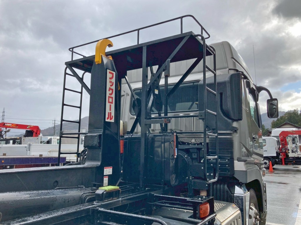 つい立付きです。|三菱 スーパーグレート 2KG-FV70HYの写真9