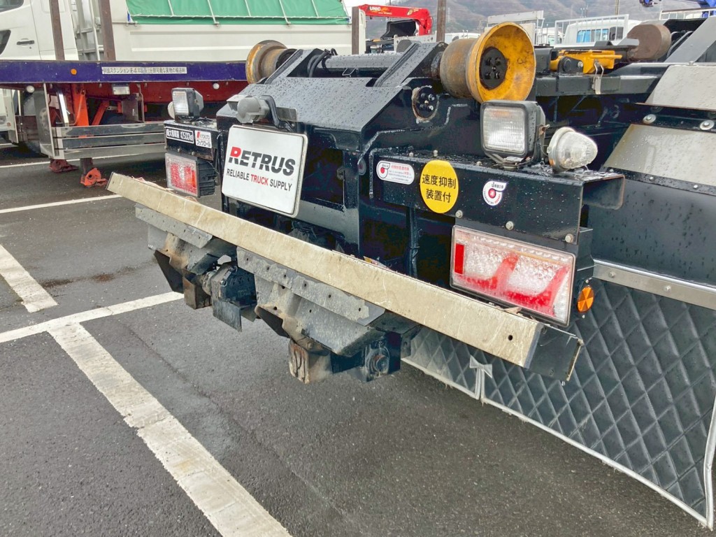 リヤバンパーを格納した状態です。|三菱 スーパーグレート 2KG-FV70HYの写真17