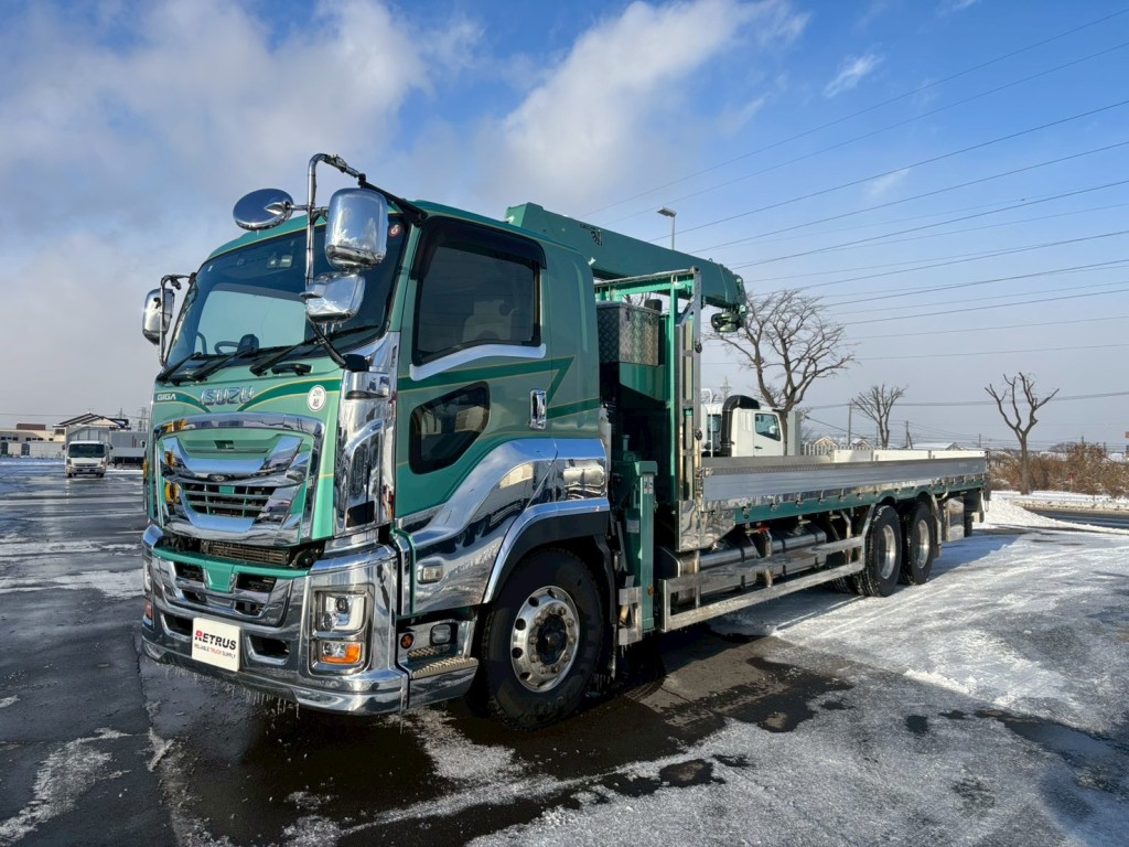 いすゞ ギガ 2PG-CYY77Cの写真1