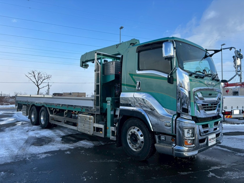 いすゞ ギガ 2PG-CYY77Cの写真2