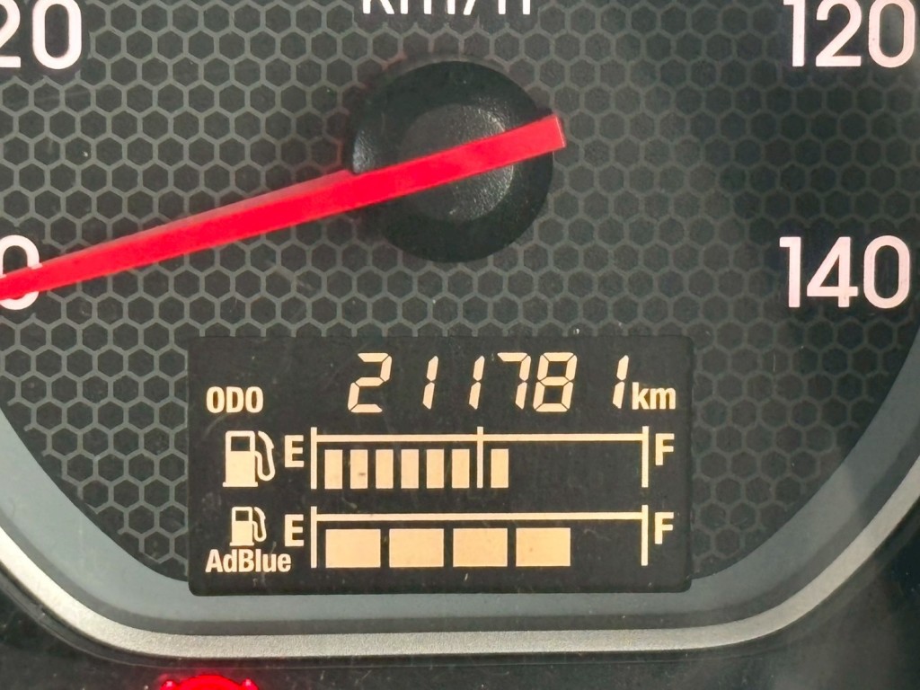 いすゞ ギガ 2PG-CYY77Cの写真29