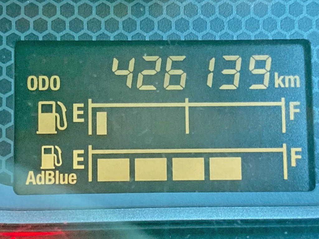 いすゞ ギガ QPG-CYJ77Bの写真32