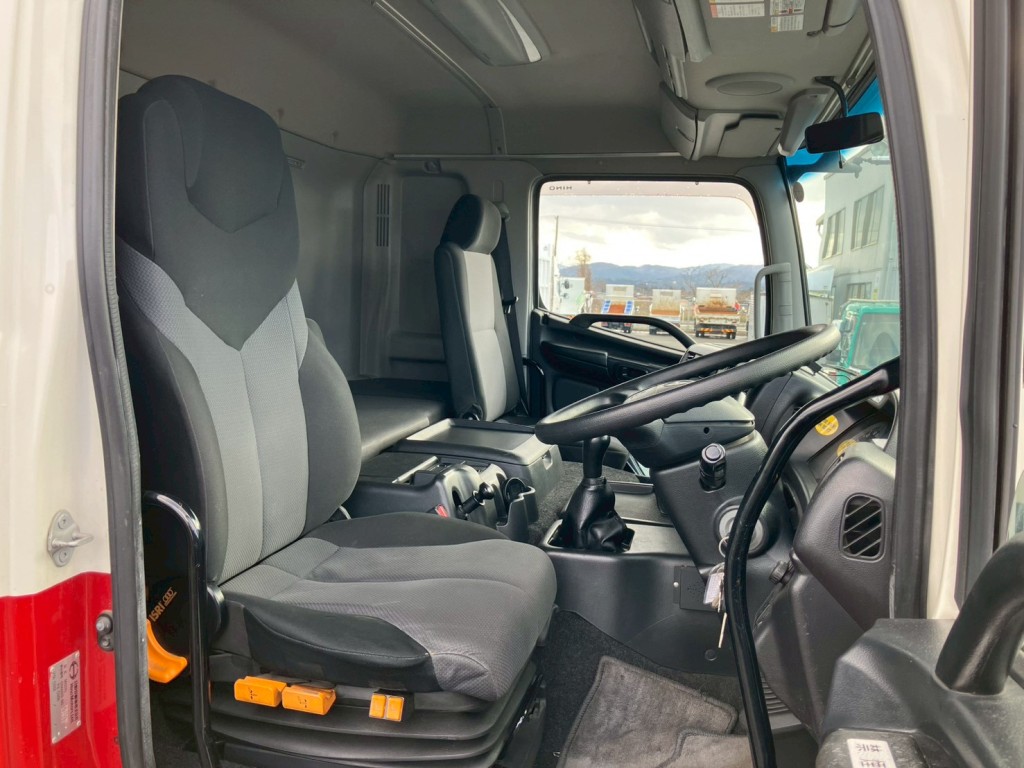 日野 プロフィア QPG-FR1EXEGの写真7