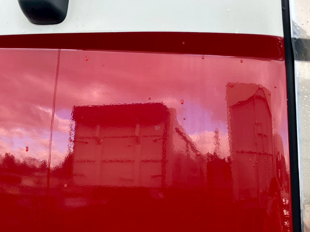 運転席側ドアにキズがあります。|日野 プロフィア QPG-FR1EXEGの写真40