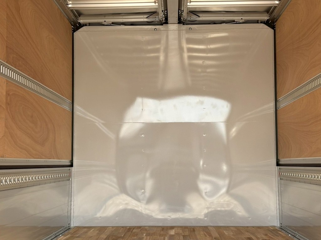 いすゞ フォワード 2RG-FRR90T2(2WD)の写真12