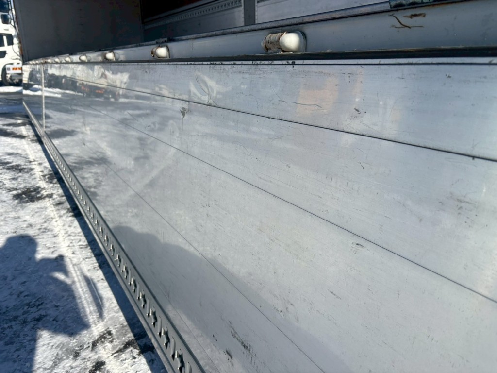 いすゞ ギガ LKG-CYJ77Aの写真16