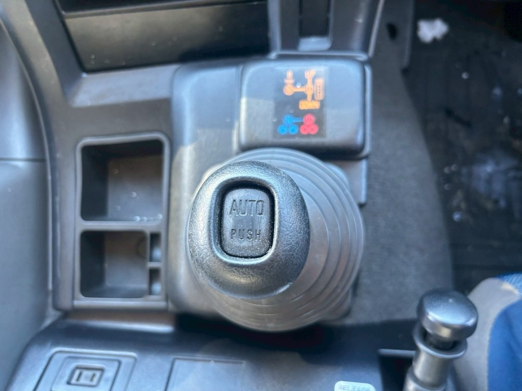 シムーサーGです。|いすゞ ギガ LKG-CYJ77Aの写真32