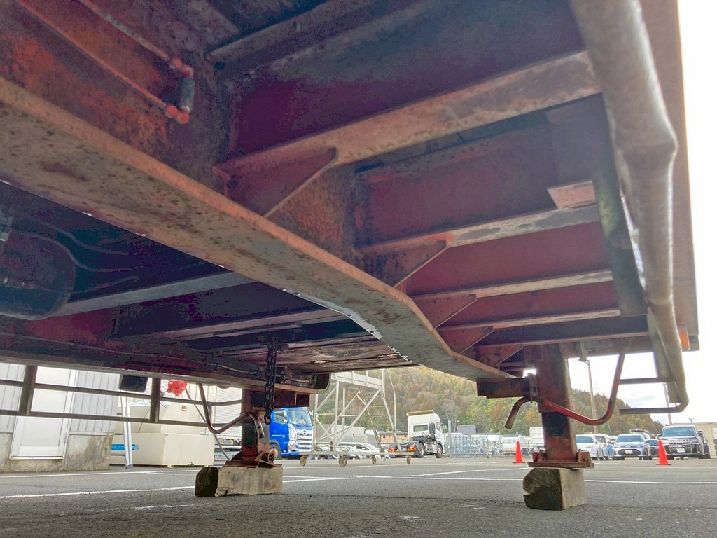 シャーシとネタの状態です。(横ネタは鉄製です)|トレールモービル  PLR429ABの写真7