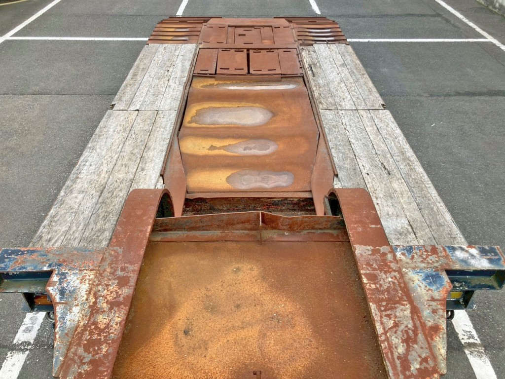 前方から後方を見た状態です。|トレールモービル  PLR429ABの写真15