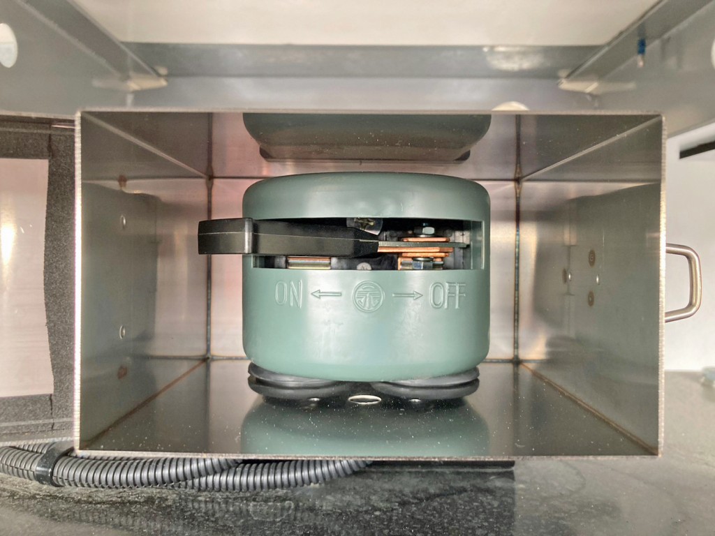 バッテリーの電源スイッチです。|トレクス  PFB34118の写真20