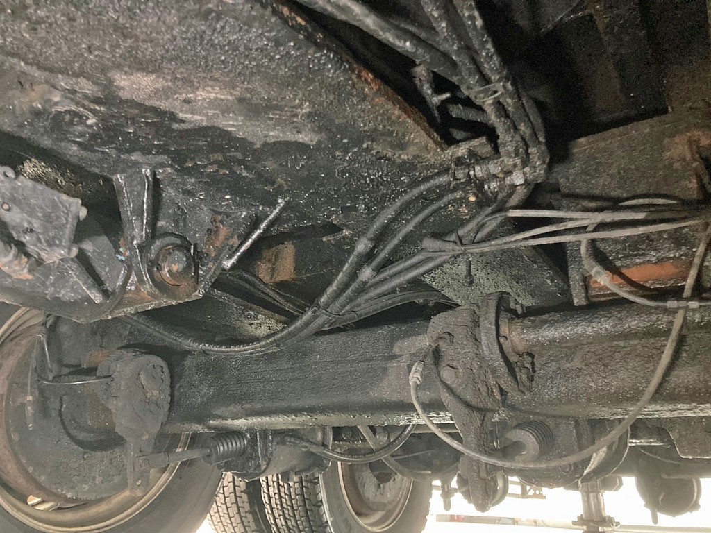 下回りの状態です。(後方)|東急 TL201-102の写真11