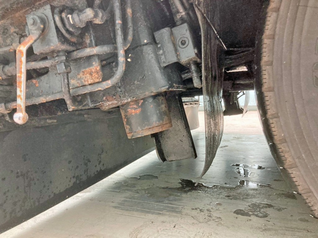 運転席側リヤジャッキは欠品しています。|東急  TL201-102の写真22