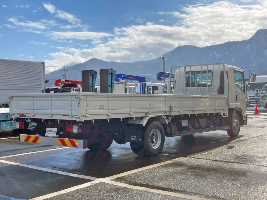 いすゞ フォワード 2PG-FRR90S2(2WD)の写真4