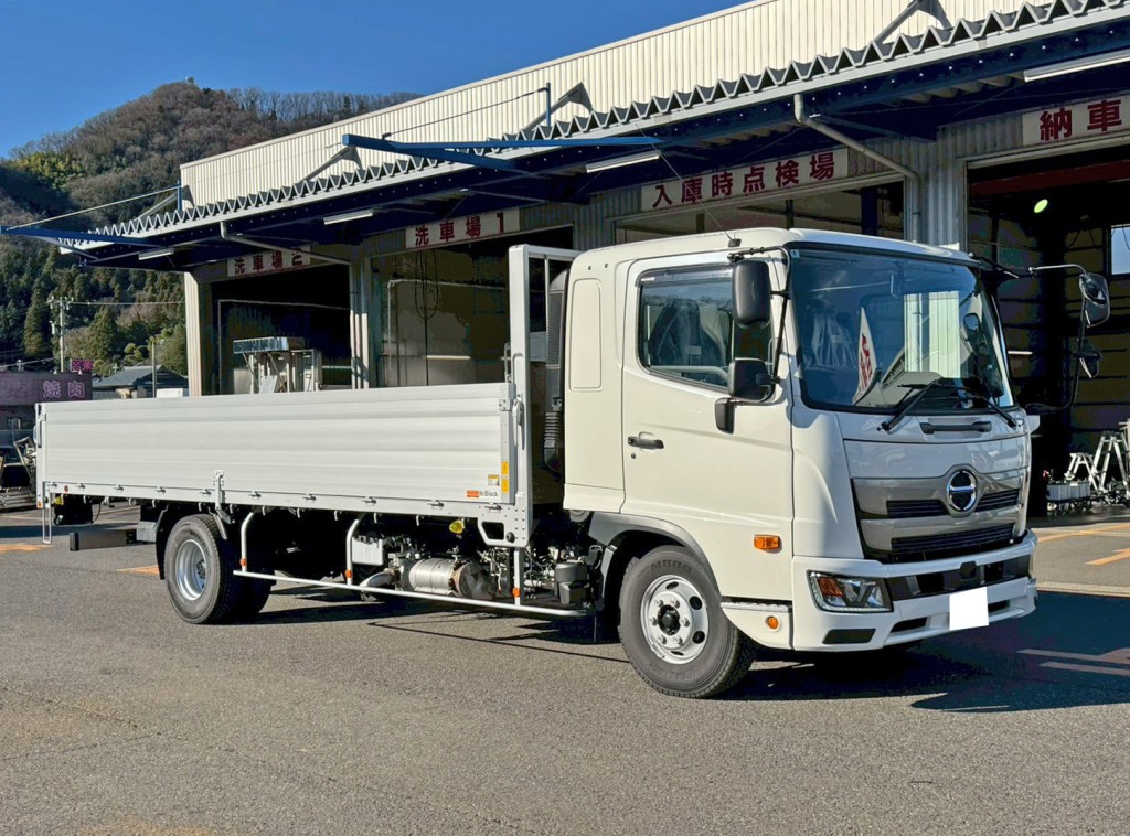 日野 レンジャー 2PG-FD2ABA(2WD)の写真2