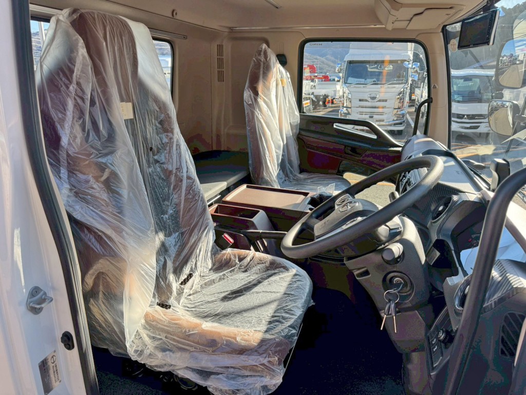 日野 レンジャー 2PG-FD2ABA(2WD)の写真7