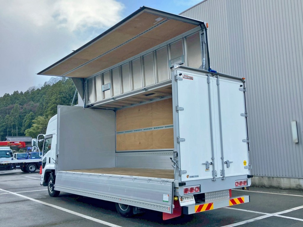 いすゞ フォワード 2RG-FTR90V4の写真3