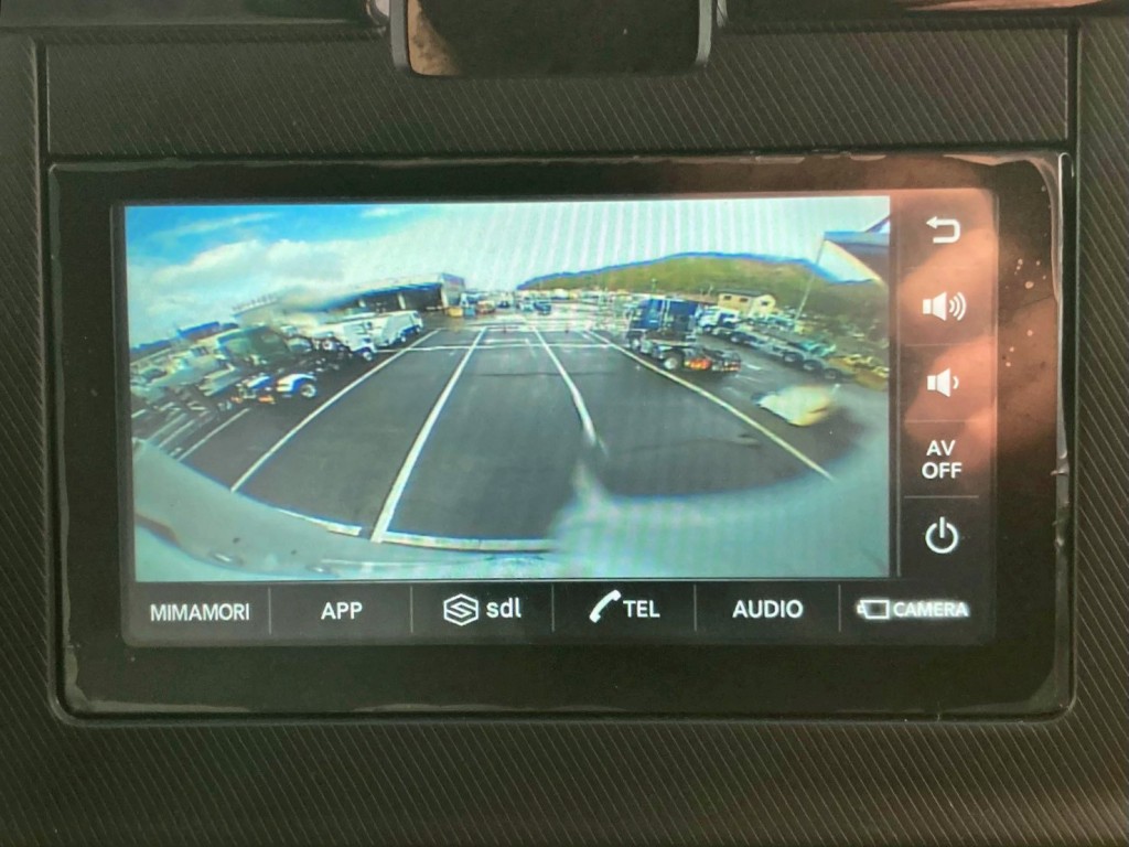 液晶バックモニター付きです。|いすゞ フォワード 2RG-FTR90V4の写真16