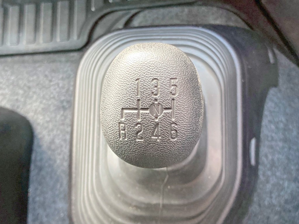 いすゞ フォワード 2RG-FTR90V4の写真20