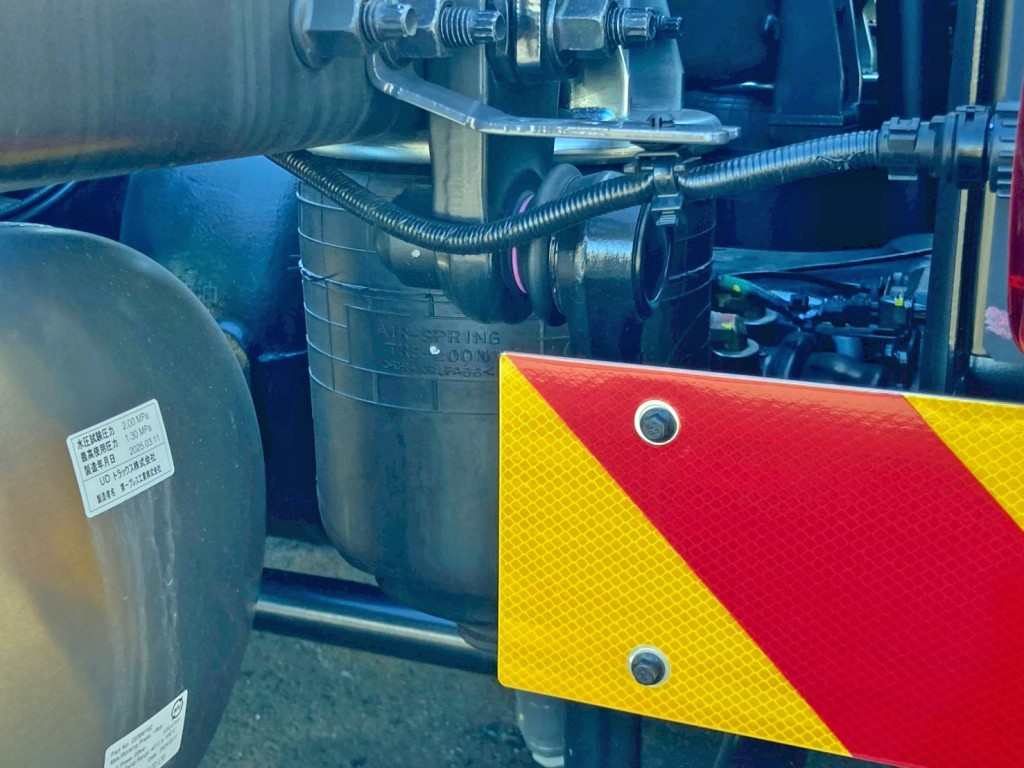 エアサスです。|UDトラックス  2RG-GK5DABの写真5