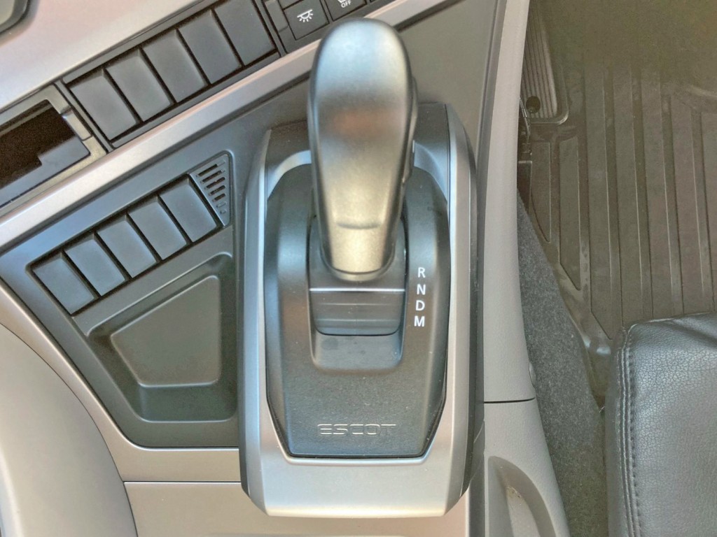 エスコットⅥです。|UDトラックス  2RG-GK5DABの写真17