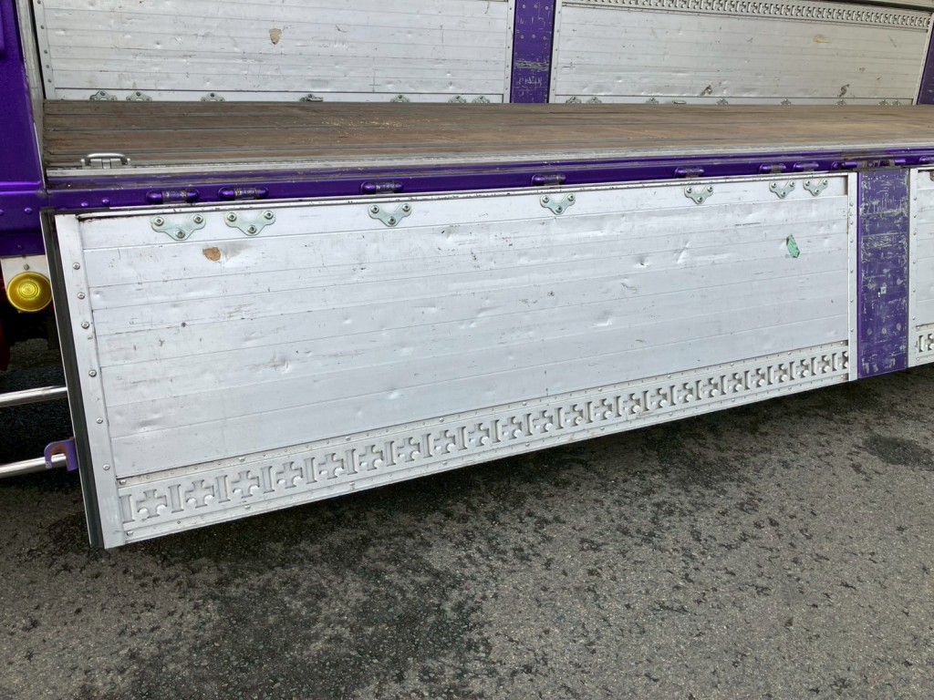 助手席側アオリ内側の状態です。|三菱 ファイター 2KG-FK65F(2WD)の写真15