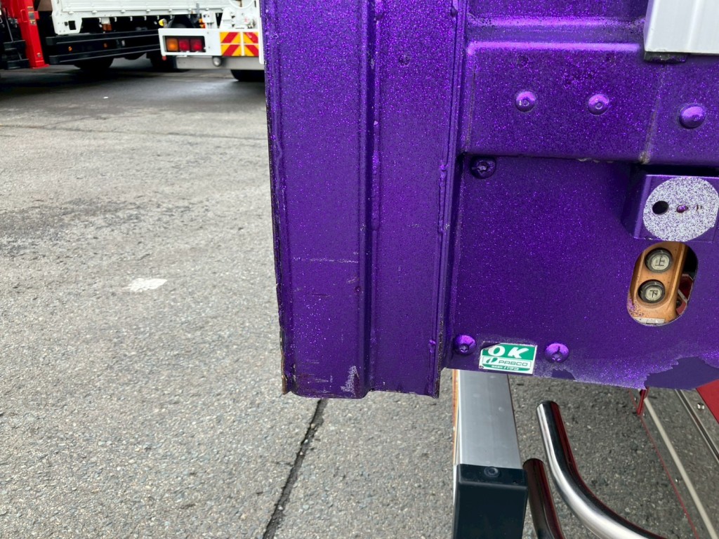 助手席側柱キズ・ヘコミがあります。|三菱 ファイター 2KG-FK65F(2WD)の写真35