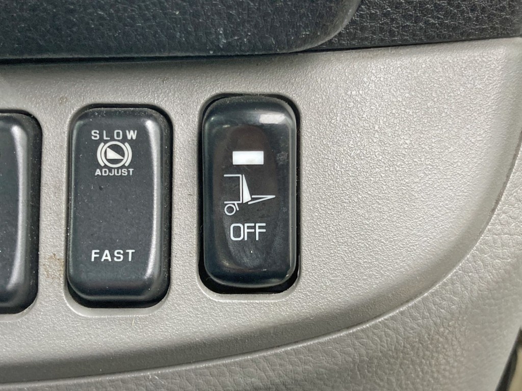 ゲートのメインスイッチです。|三菱 キャンター TPG-FBA20(2WD)の写真31