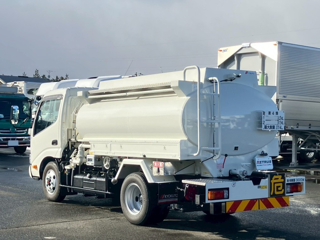 日野 デュトロ 2DG-XZU685M(4WD)の写真3