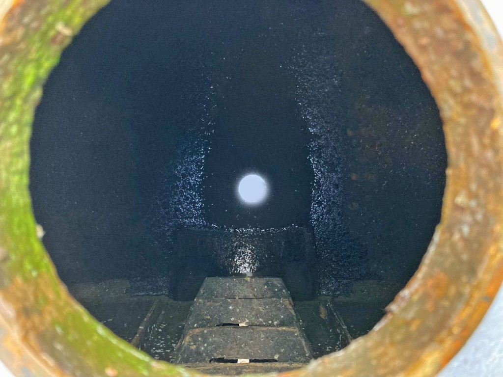 タンク内部の状態です。|日野 レンジャー ADG-FC7JCWA(2WD)の写真11