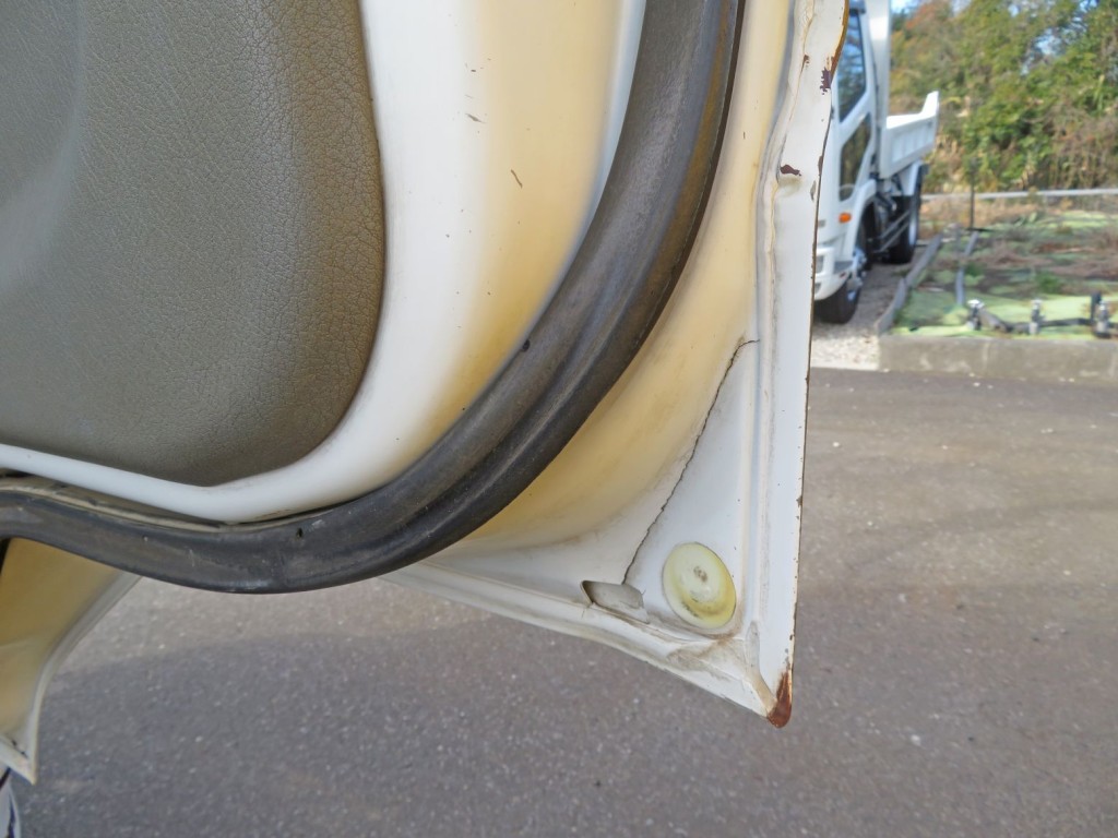 三菱 ファイター KL-FK61FHZの写真28