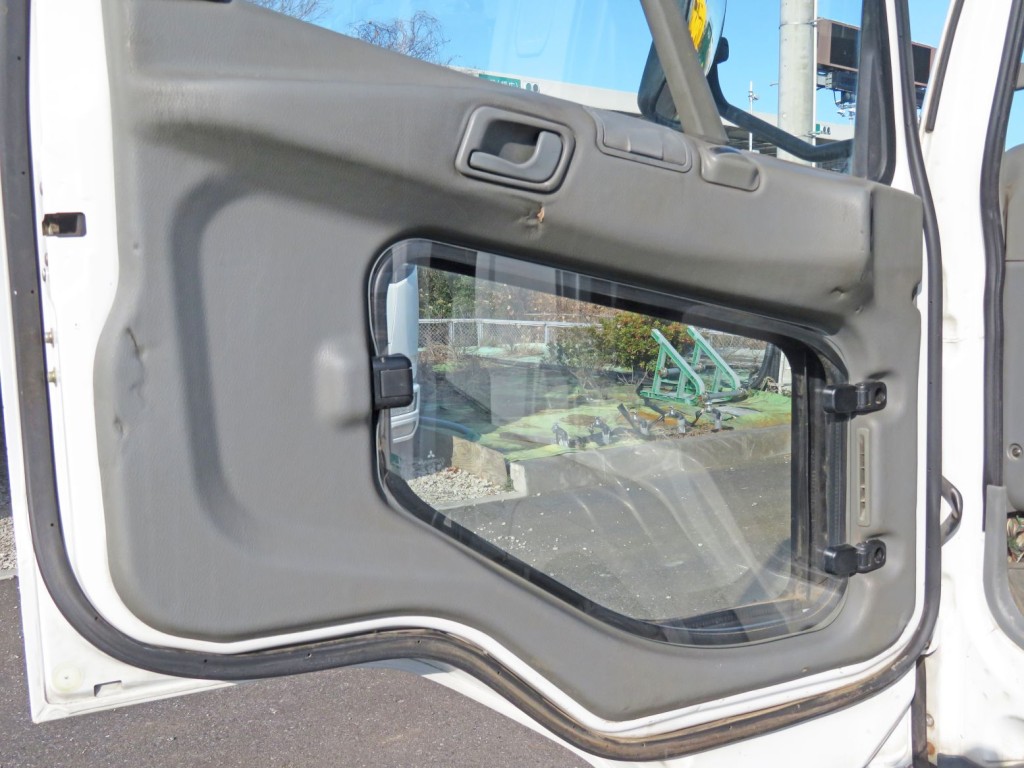 三菱 ファイター KL-FK61FHZの写真33