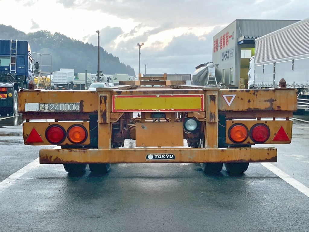 リヤ周りの状態です。|東急  TC28H8B2の写真16