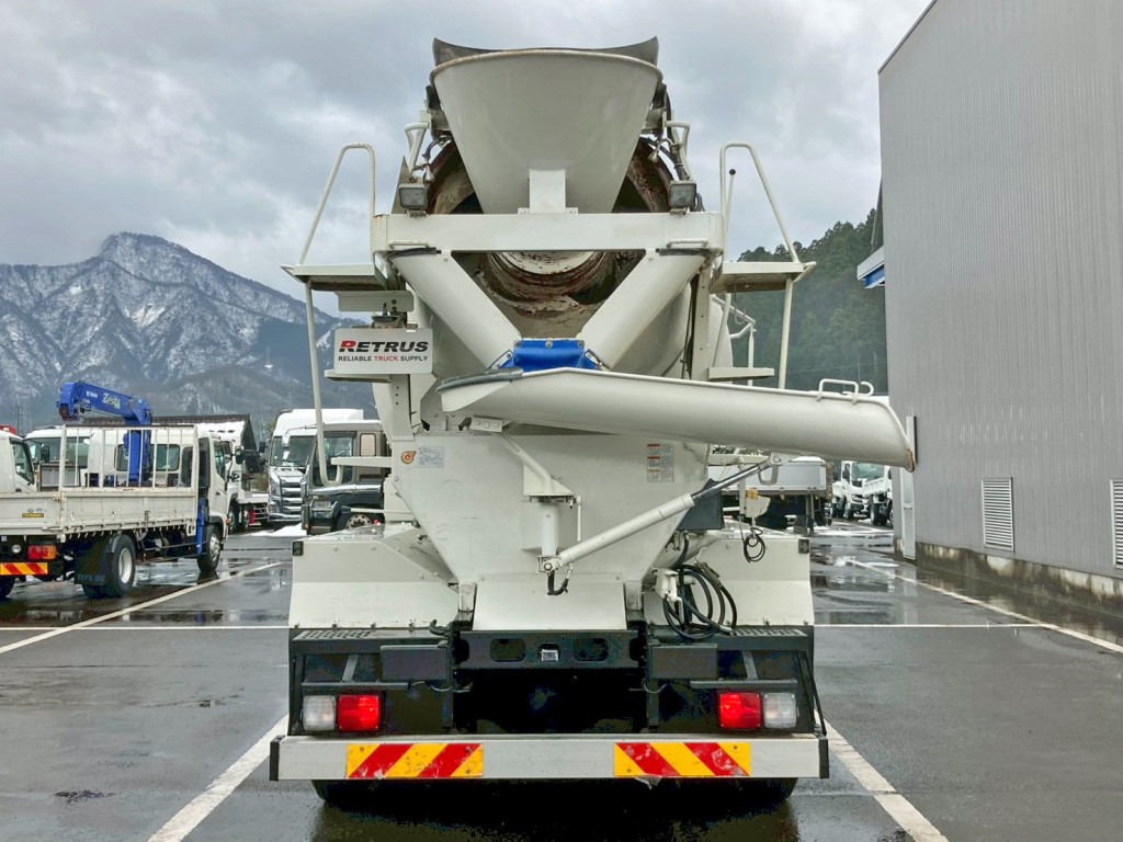 シューターは電動式です。(上限まで上げた状態です)|日野 プロフィア 2DG-FS1AGEの写真14